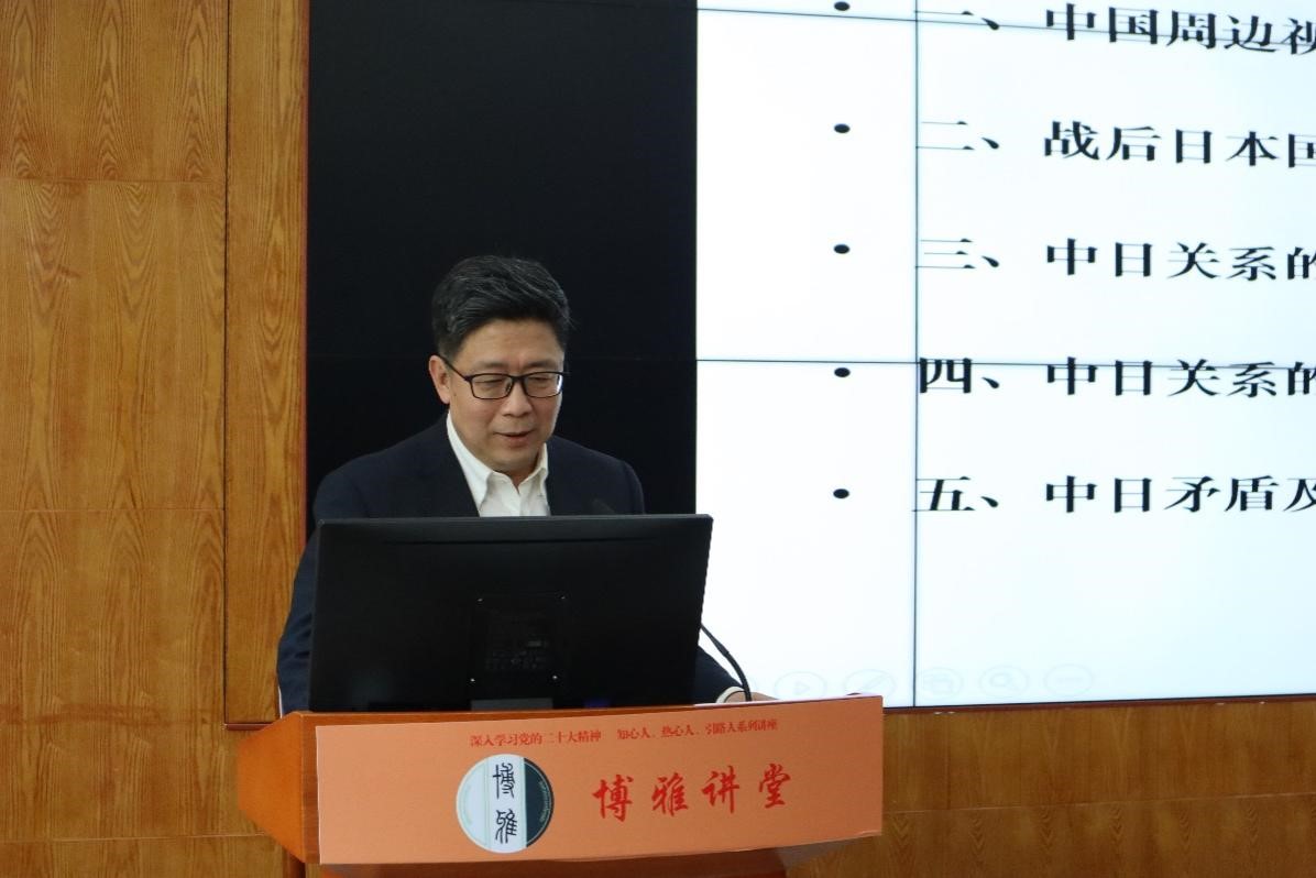 杨2.jpg